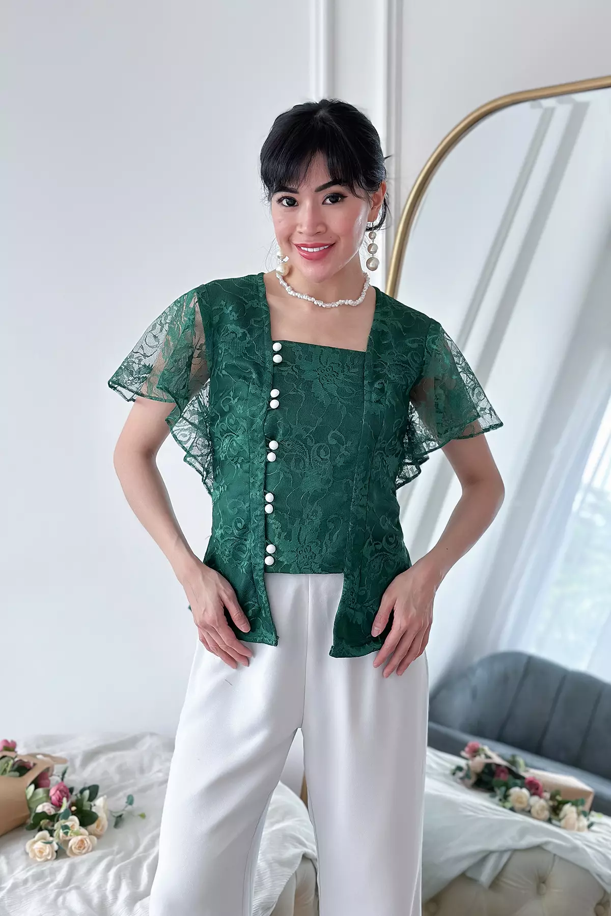 Soraya Dainty Brukat Emerald Kebaya