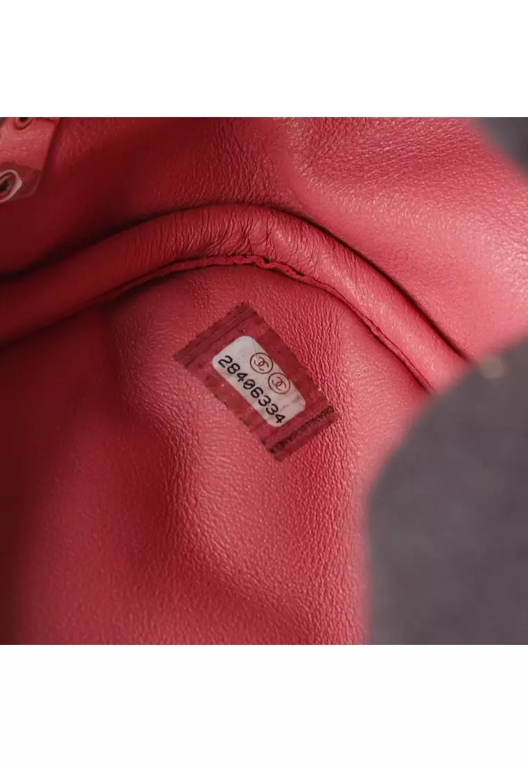 Pre-Loved Chanel matelasse chain shoulder bag lambskin pink silver hardware