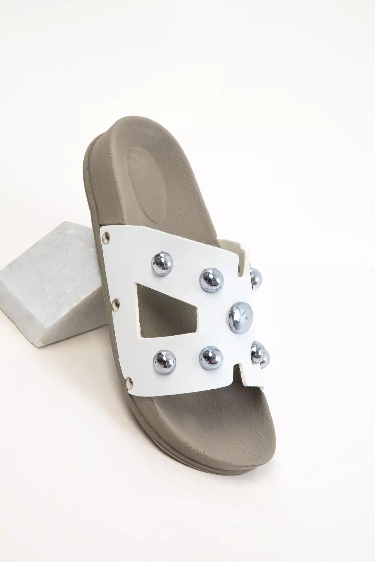 White Women's Slippers 20661