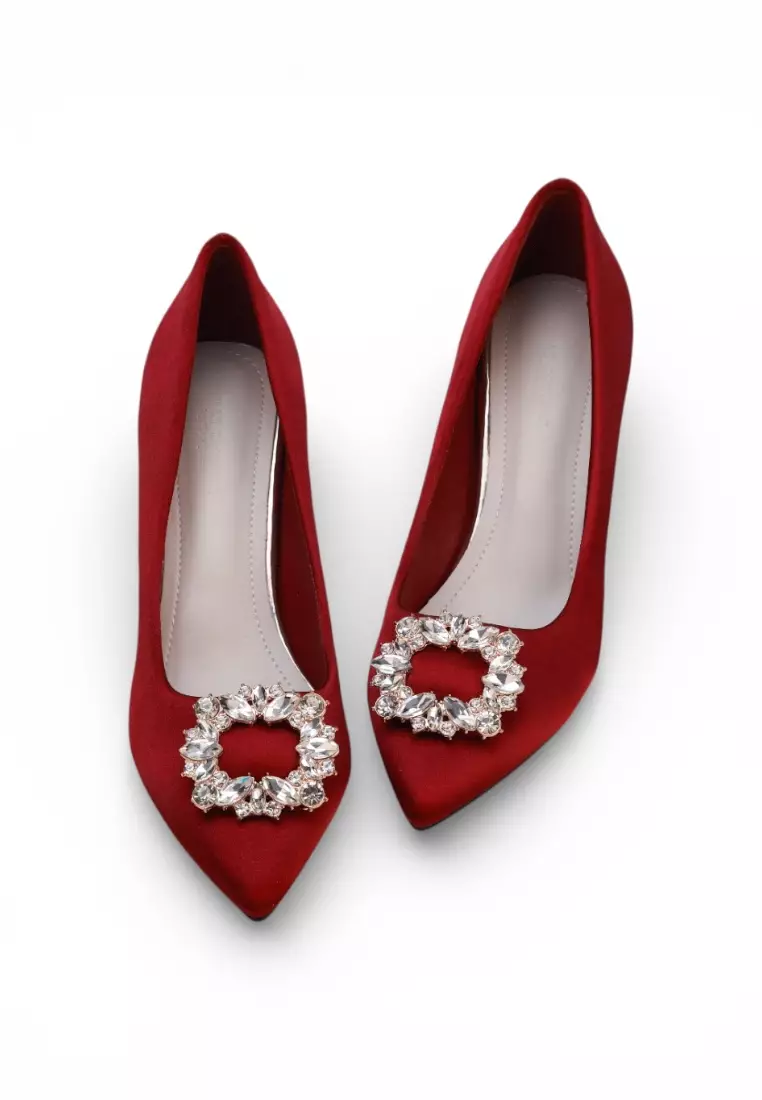 Luxe Crystal Buckle Pointed Toe  Heels 115 in Maroon