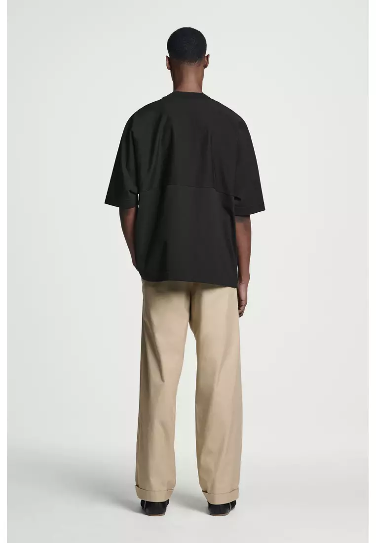 OVERSIZED HEAVYWEIGHT MOCK-NECK T-SHIRT