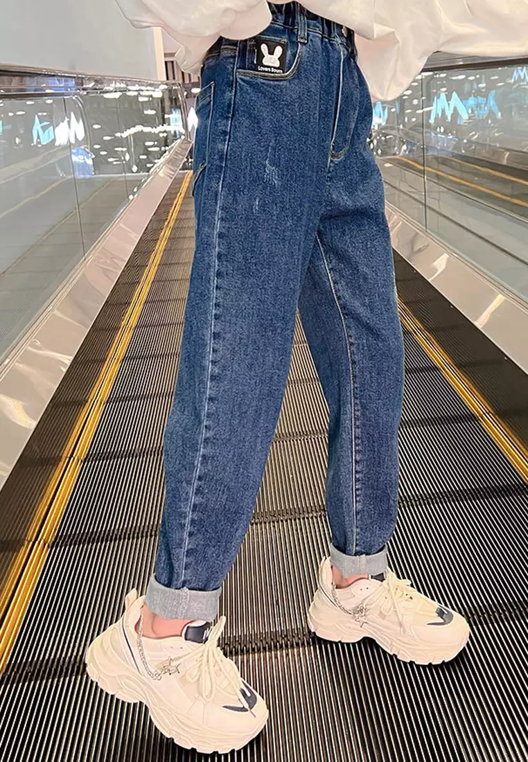 Buy Twenty Eight Shoes VANSA Casual Stretch Jeans VCK-P401 2023 Online |  ZALORA Singapore