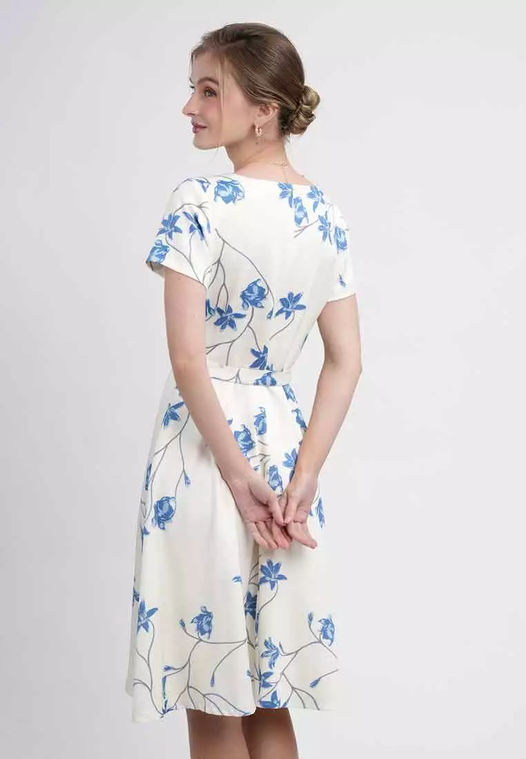 Zelina Vintage Floral Print A-Line Midi Dress