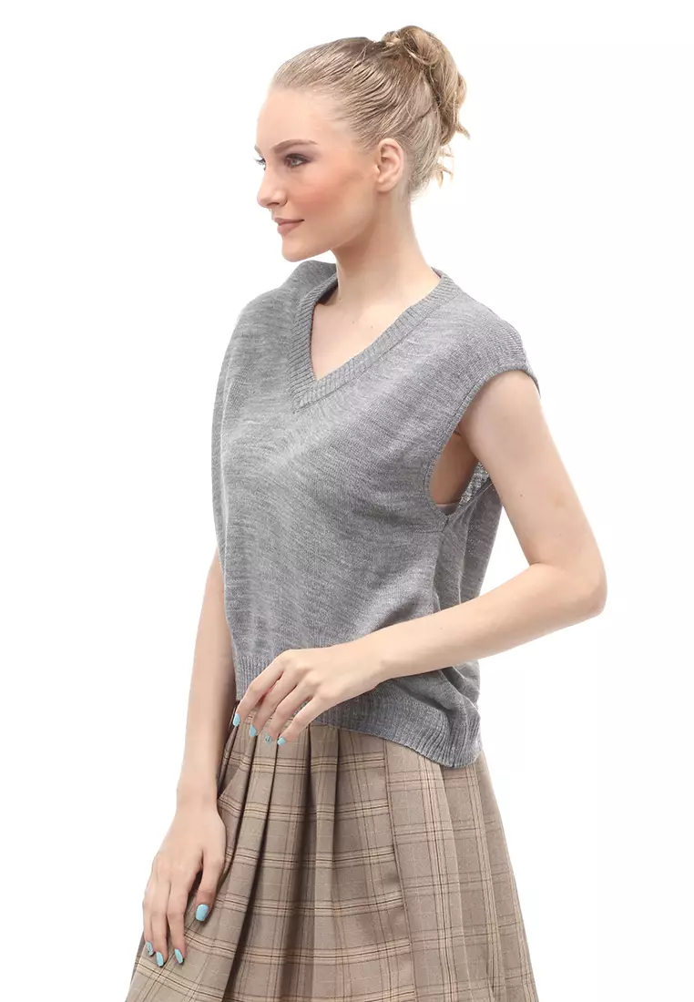 Vest Knit Atasan Wanita Sleeves Kerah V-neck Design Simple - Gray