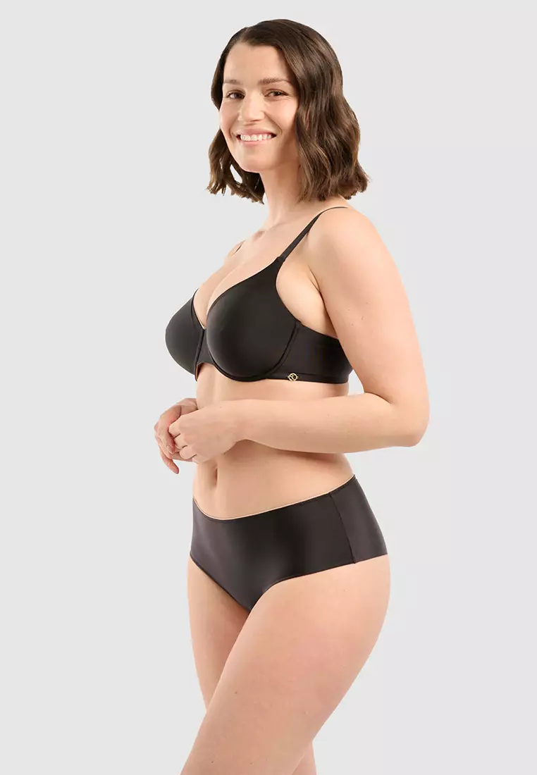 Unseen Seamless Underwired Full Cup T-Shirt Bra