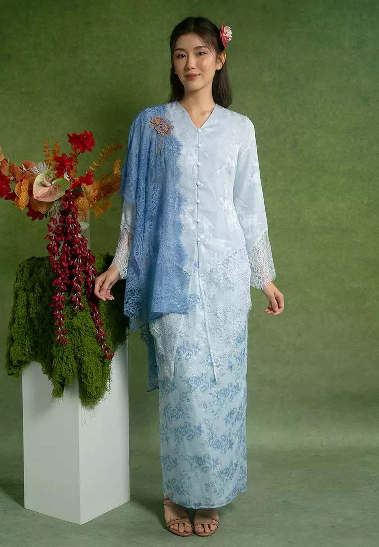 Maria Long Kebaya set with Shawl