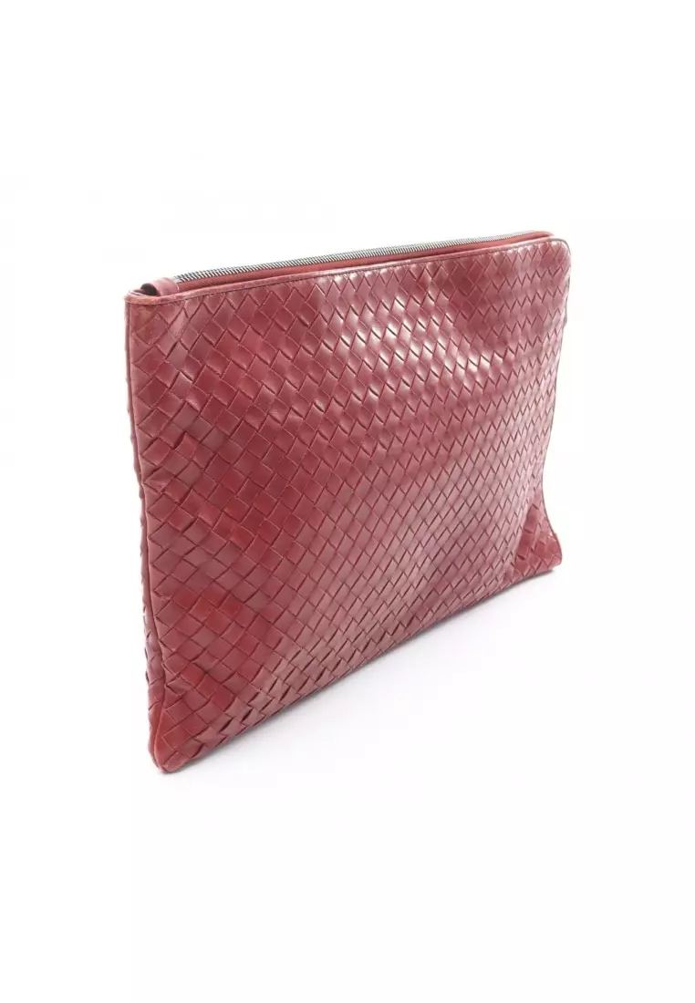 Pre-Loved BOTTEGA VENETA Intrecciato Clutch bag leather Red
