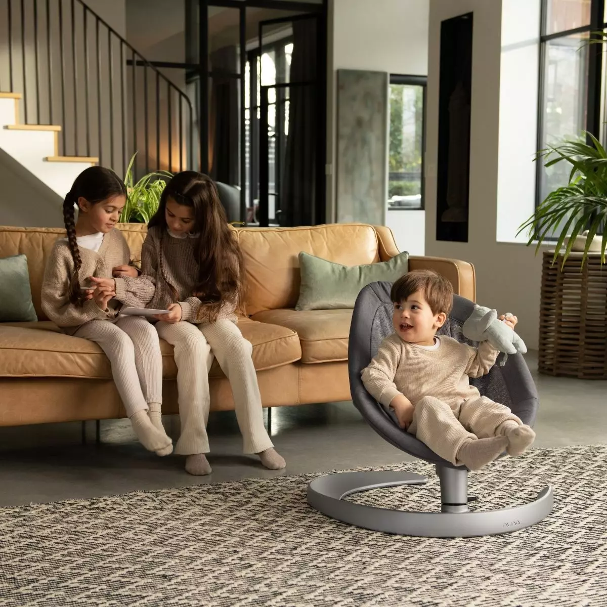 Nuna Leaf Grow Granite - Kursi Goyang Anak Bayi