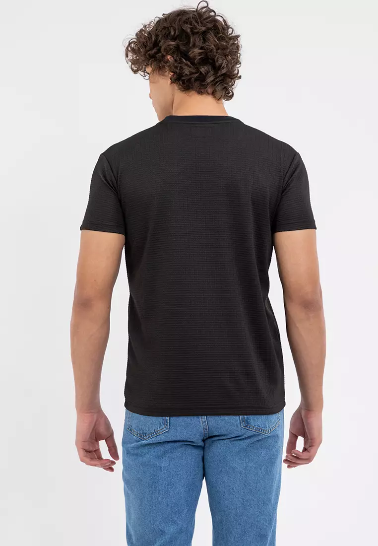 Men's Tear Off Logo Design Tee Black