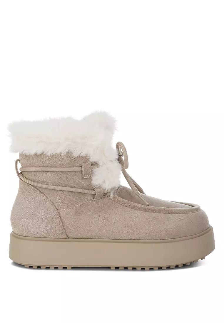 Discount on London Rag  shoes - SKU: Faux Fur Collar Flatform Boots in Beige
