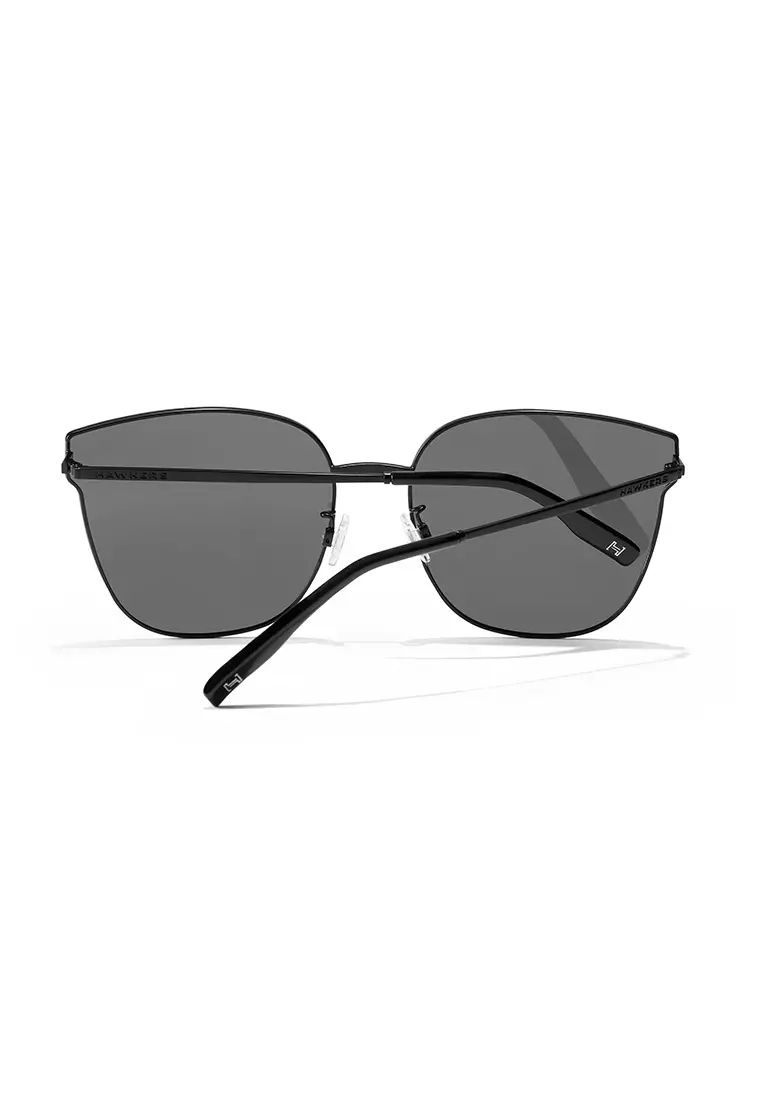 HAWKERS POLARIZED Black SHOWDOWN XL ASIAN FIT Sunglasses for Men and Women. Official Product Designed in Spain