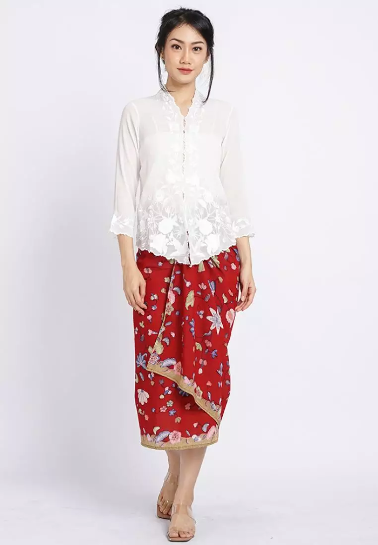 Kebaya All White Classic Kebaya