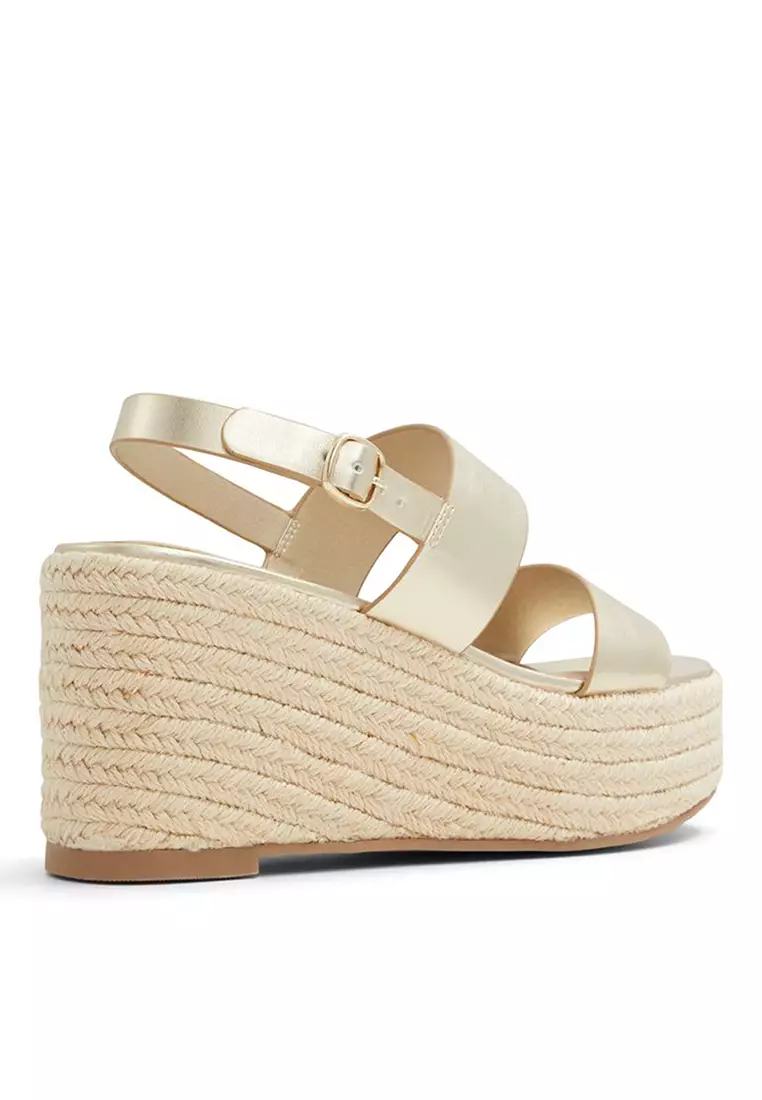 Keoni Wedges