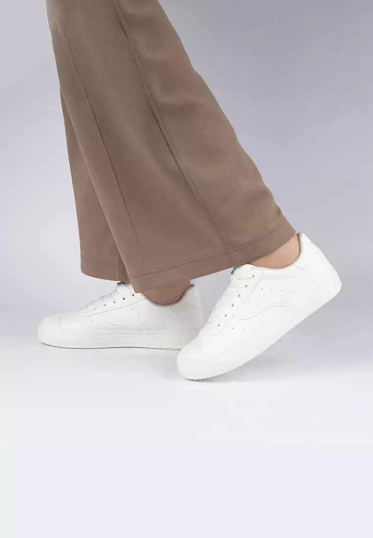 Women's Johana Lace-Up Sneakers