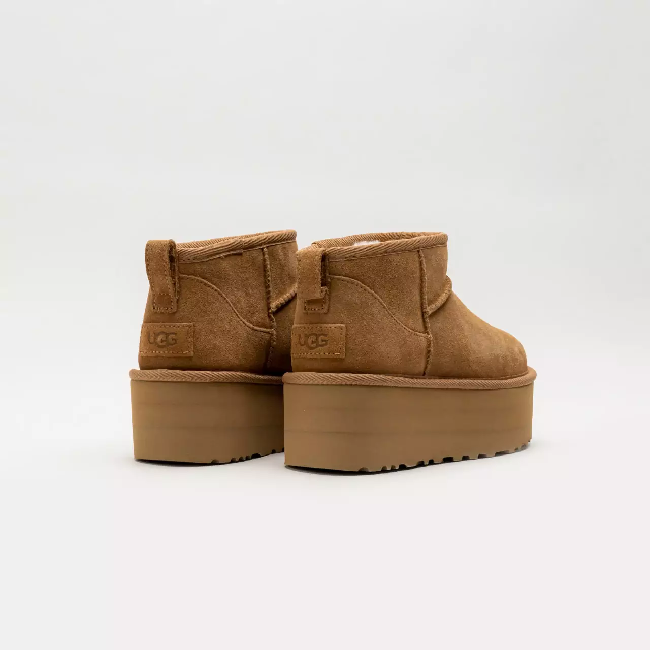 Jual UGG Classic Ultra Mini Platform Shoes Chestnut Original 2025