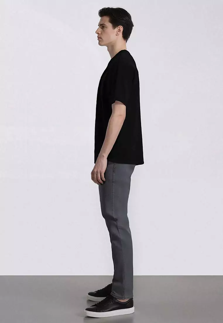 Pedro Slim Fit Jeans