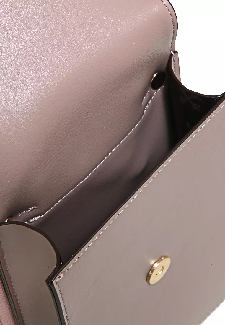 Sling Bag Tas Selempang Wanita Flower Motive Many Pocket Material Leather ORIGINAL