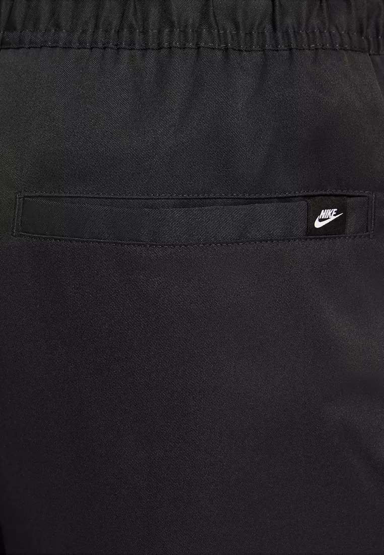 Club Woven Tapered Pants