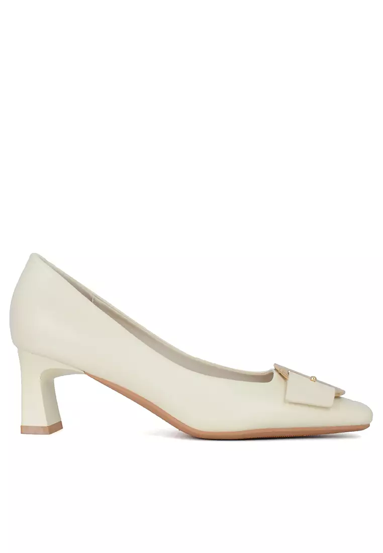 Discount on Twenty Eight Shoes  shoes - SKU: 5.5CM Buckle Microfiber Leather Chunky Heel Pumps XJ98375-3