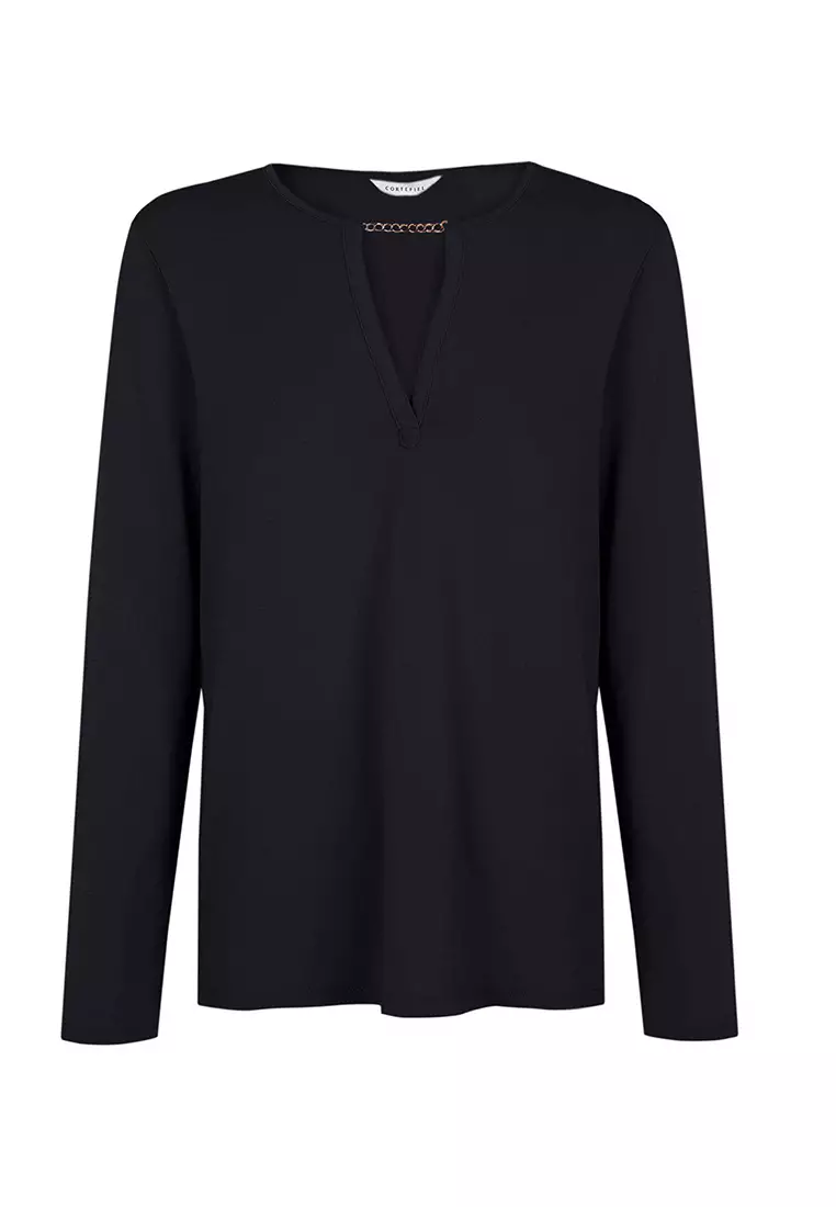 Appliqué Top With Chain