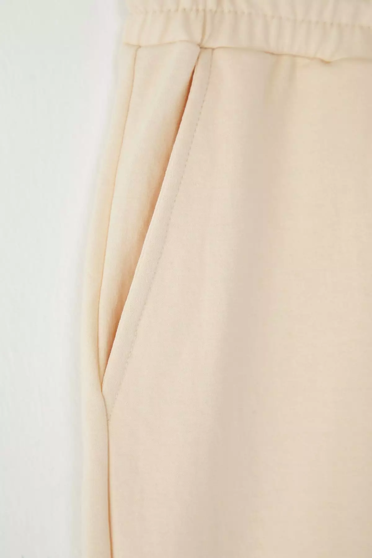 Stone Regular/Normal Cut Cotton Shorts with Label Applique TMNSS23SR00079