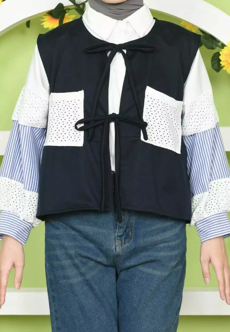 Lilu Vest Tops - Navy M18766 R56S2