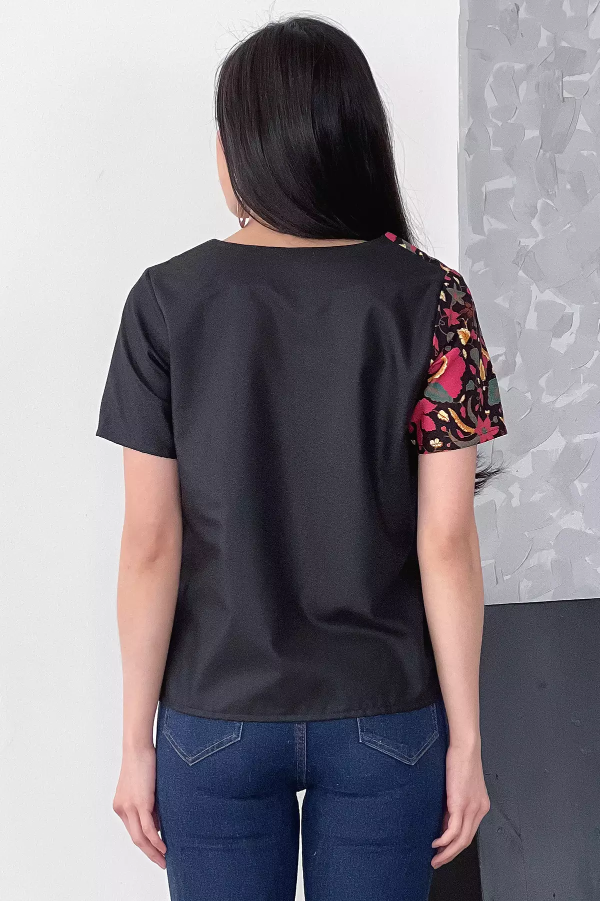 Kinanthi Merpati Blouse Batik