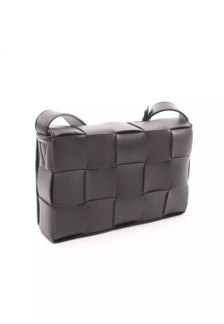 dark brown bottega bag