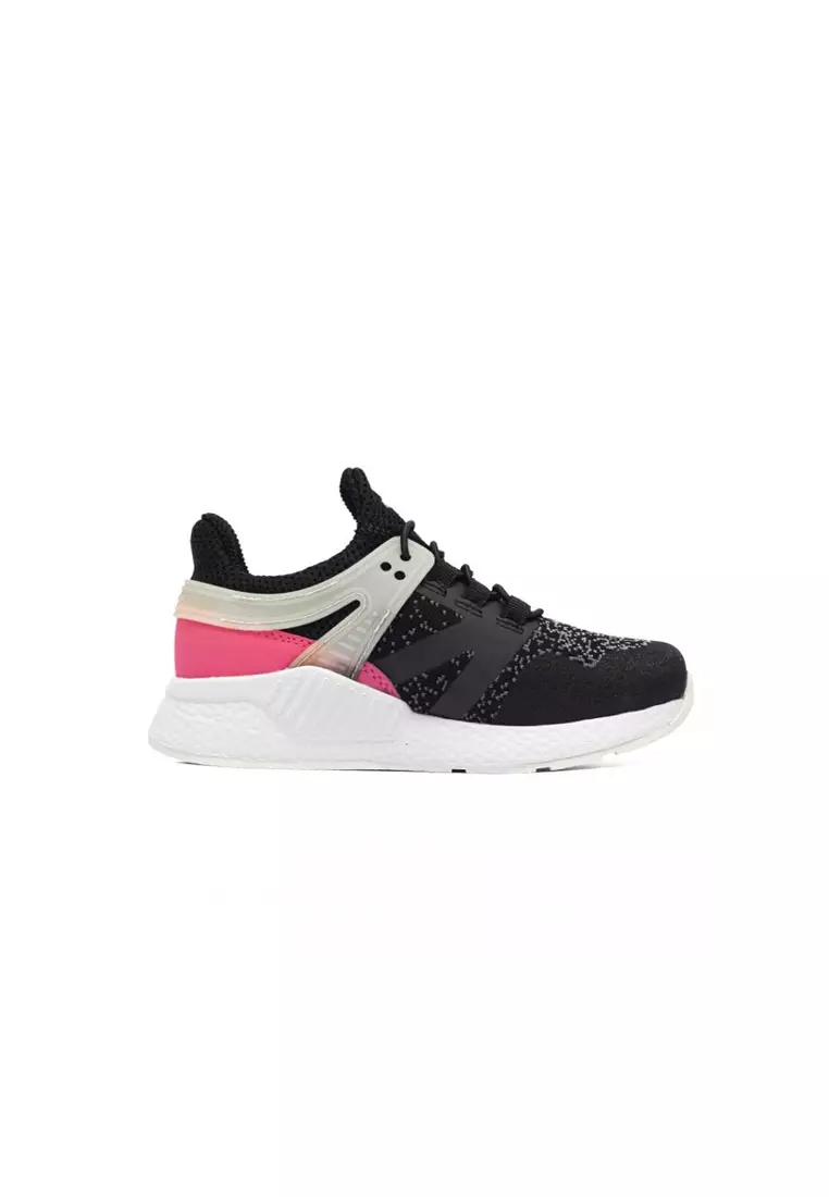 Zalora rubber shoes hotsell