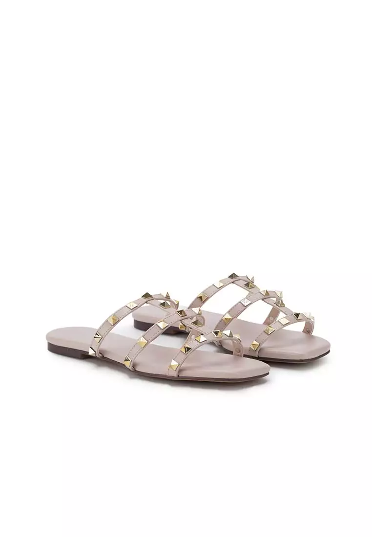 STUDDED FLAT SLIDE