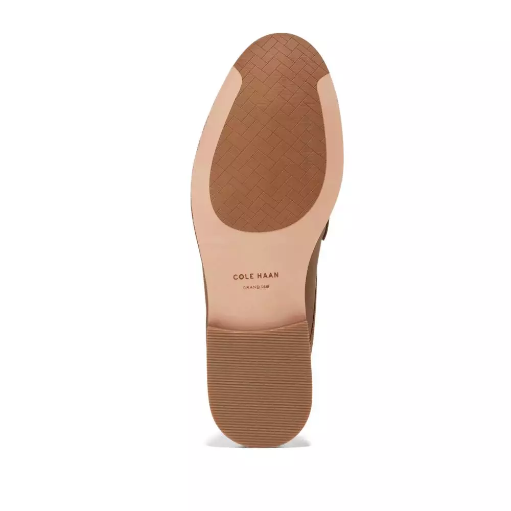Cole Haan Woman Lux Pinch Penny Mule - Sepatu Wanita (Coklat)