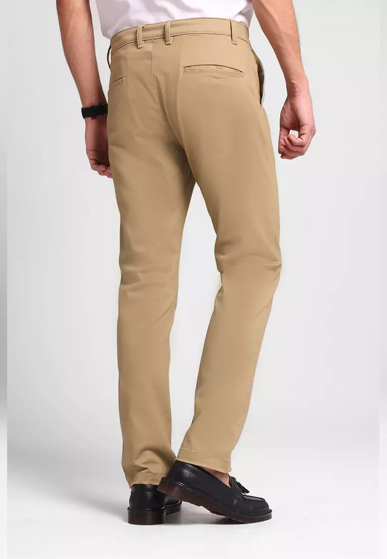MANZONE - Celana Panjang Chinos Pria Lorenzo 01 Slim Fit - Brown Warna Brown