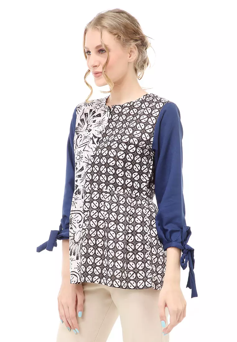 Lynelle Batik Wanita Sonia Lengan Panjang Motif Monocrom Material Cotton ORIGINAL - Navy