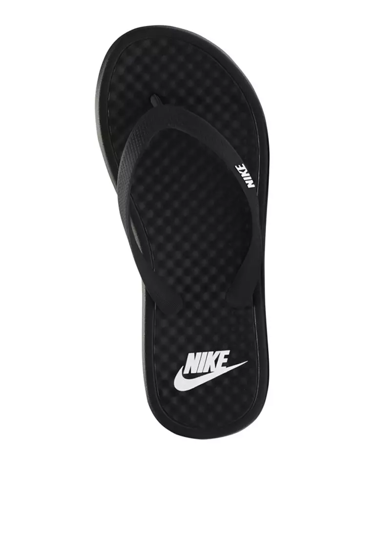 nike black and white flip flops
