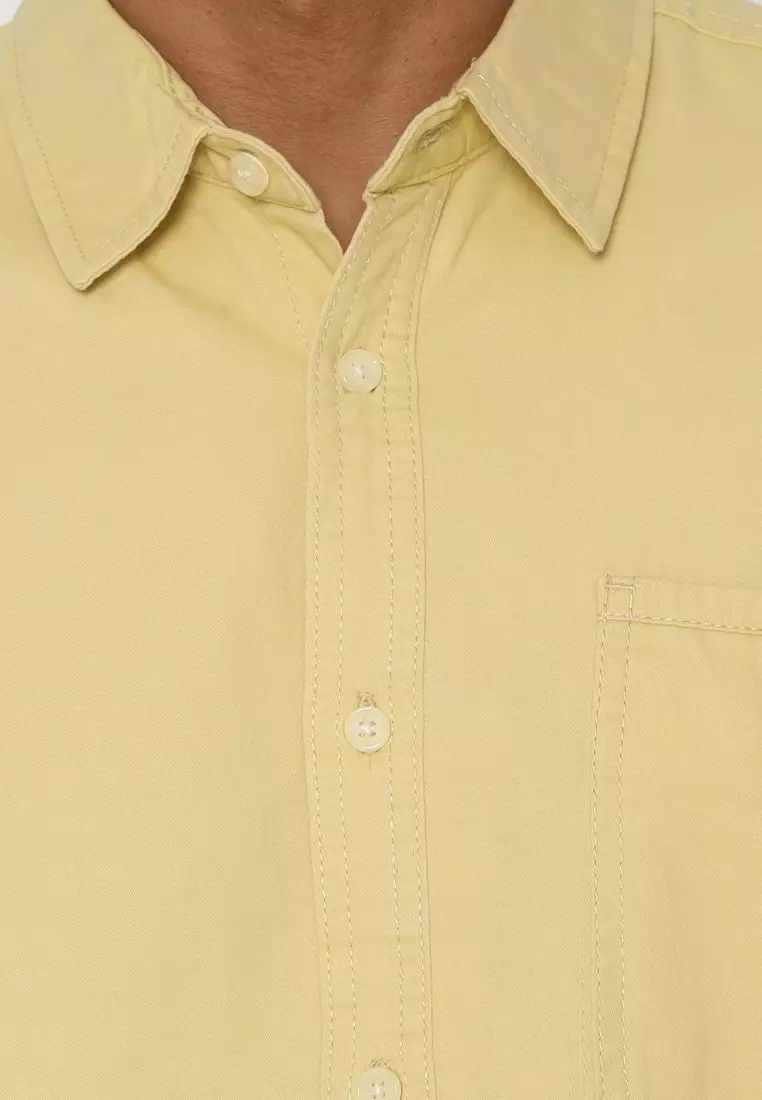 POLICE Kemeja Polos Cotton Kuning Muda Regular Fit Pria