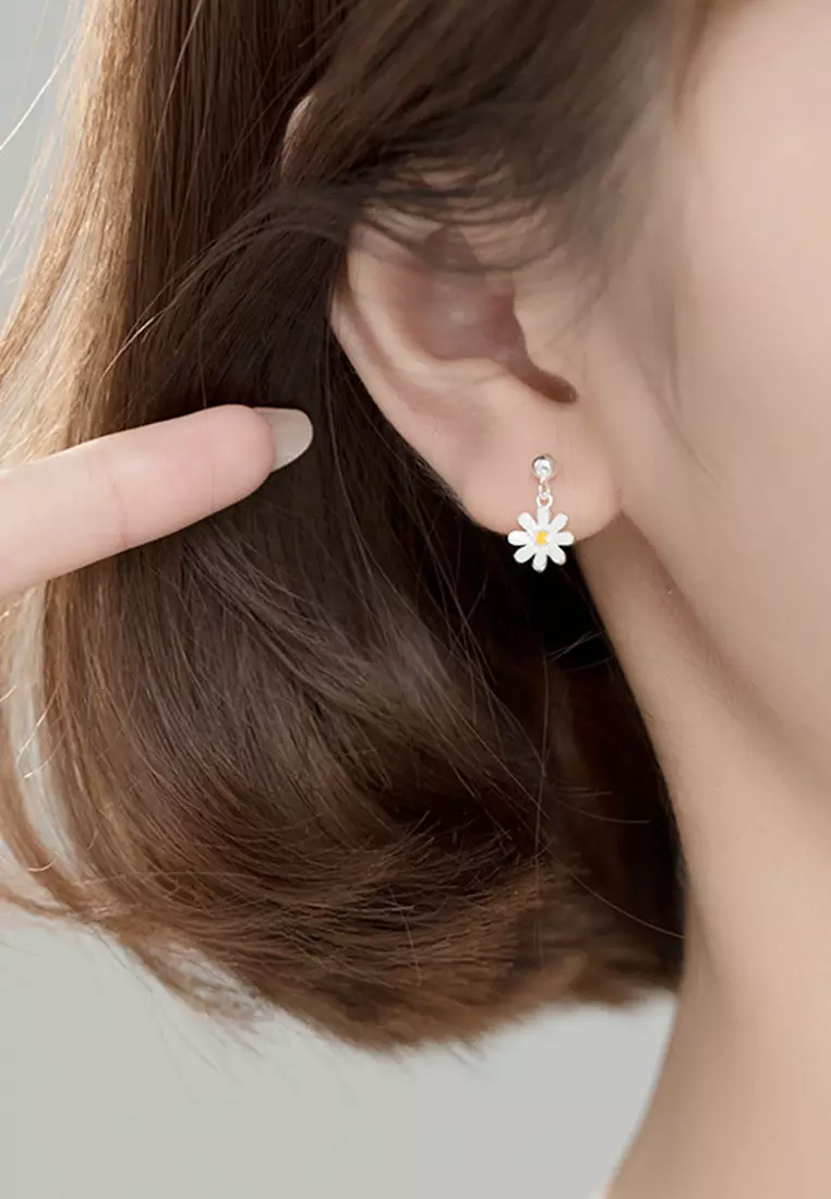 925 Silver Daisy Earrings JW AR-G6787