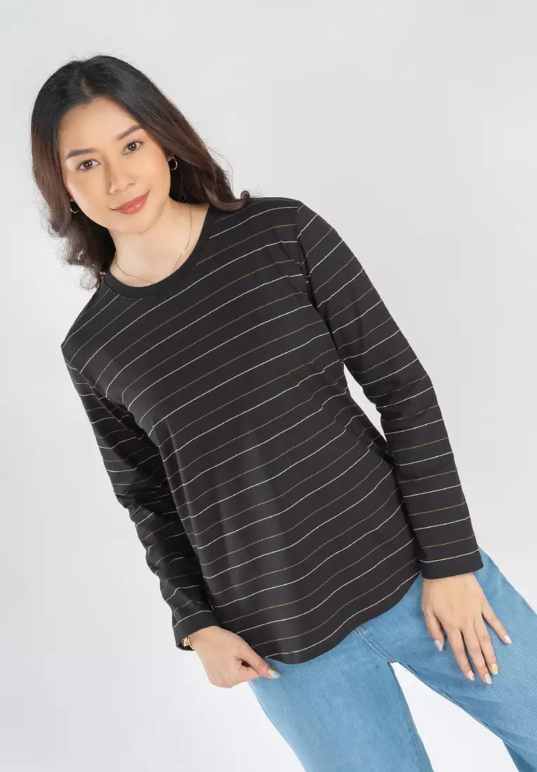 C2 Risela Black T-Shirt Wanita