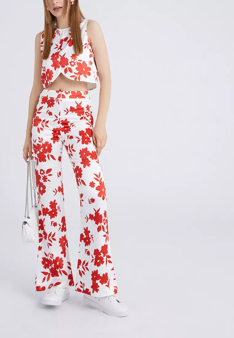 Buy Urban Revivo Floral Print Flare Leg Pants 2024 Online ZALORA