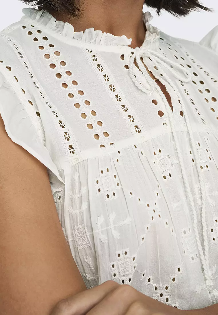 Sleeveless Embroidered Top