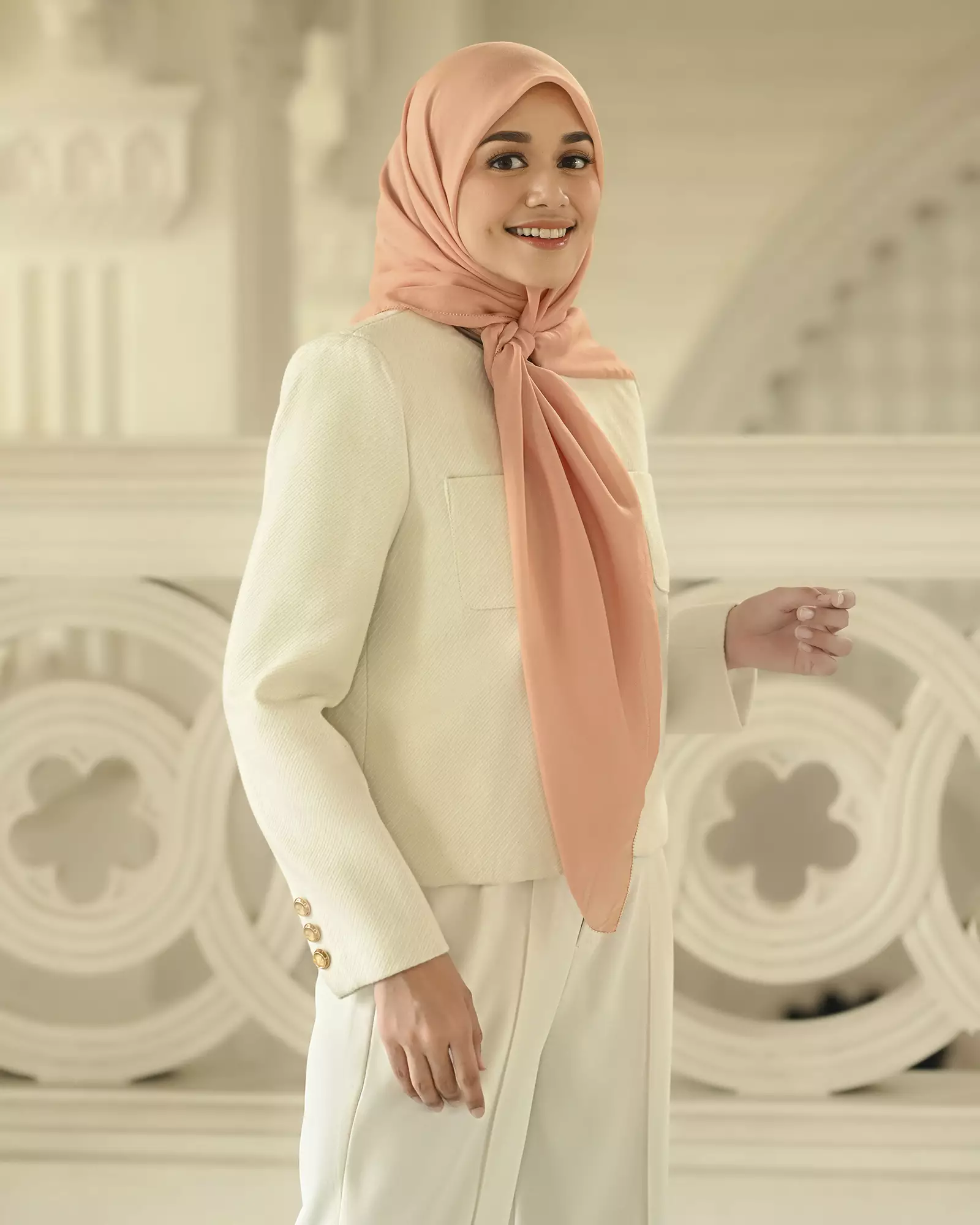 Geulis.id PARIS PLAIN SCARVES - Coral