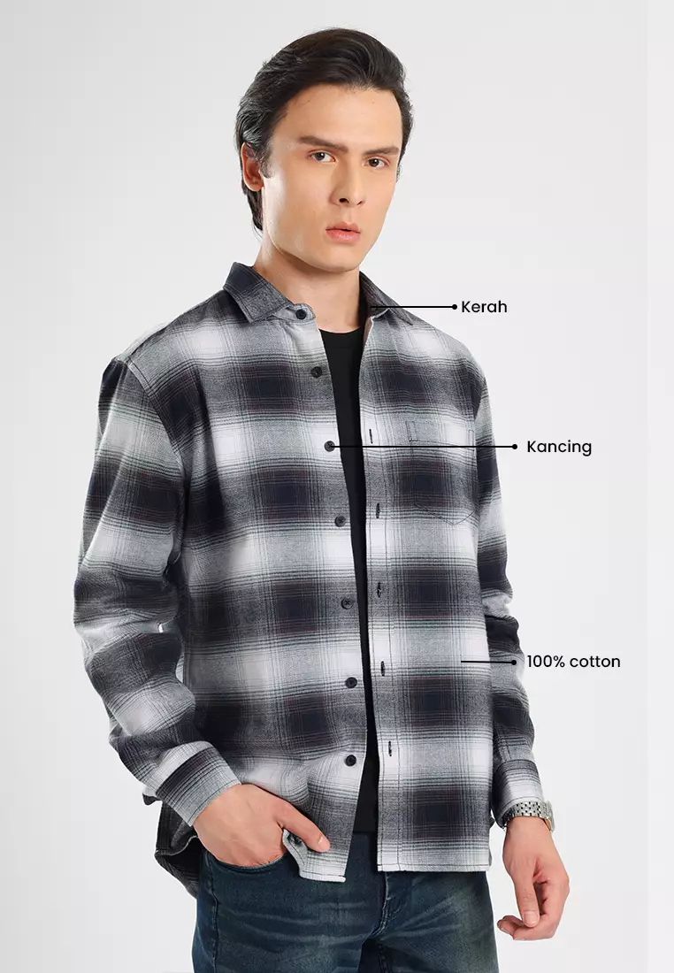 MANZONE - Kemeja Lengan Panjang Pria Cassius 01 Comfort Fit - Dark Grey Warna Grey_Dark