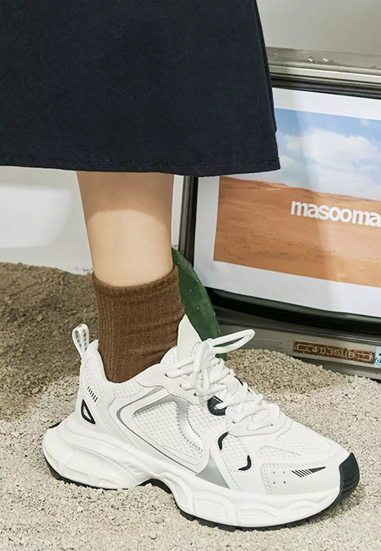 Cheap trendy clearance sneakers
