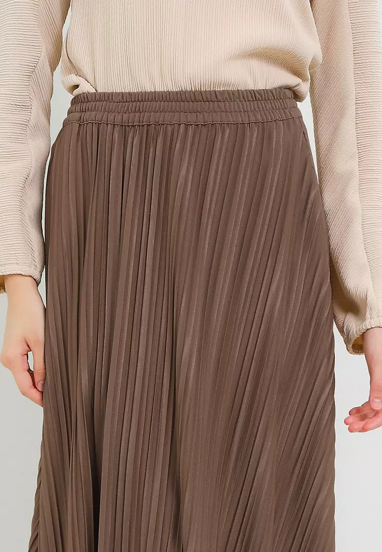 Pleated Maxi Skirt