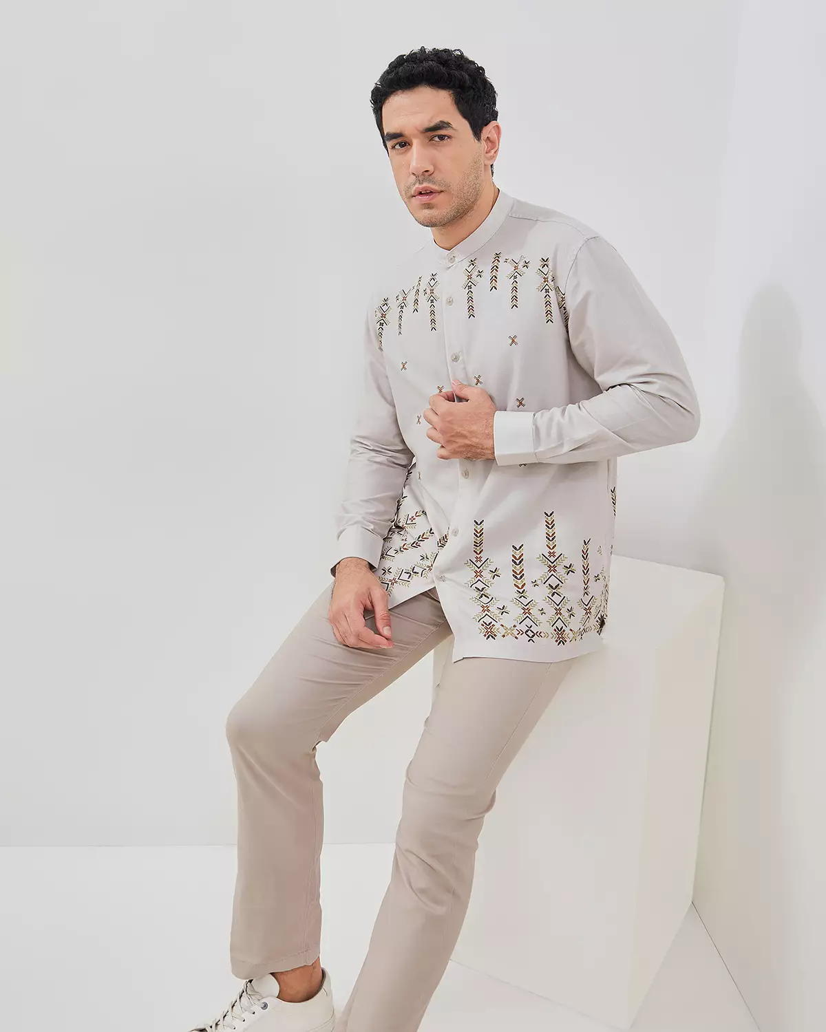 AMK Kemeja Koko Pria Lengan Panjang KK Mahdyah Ls Beige