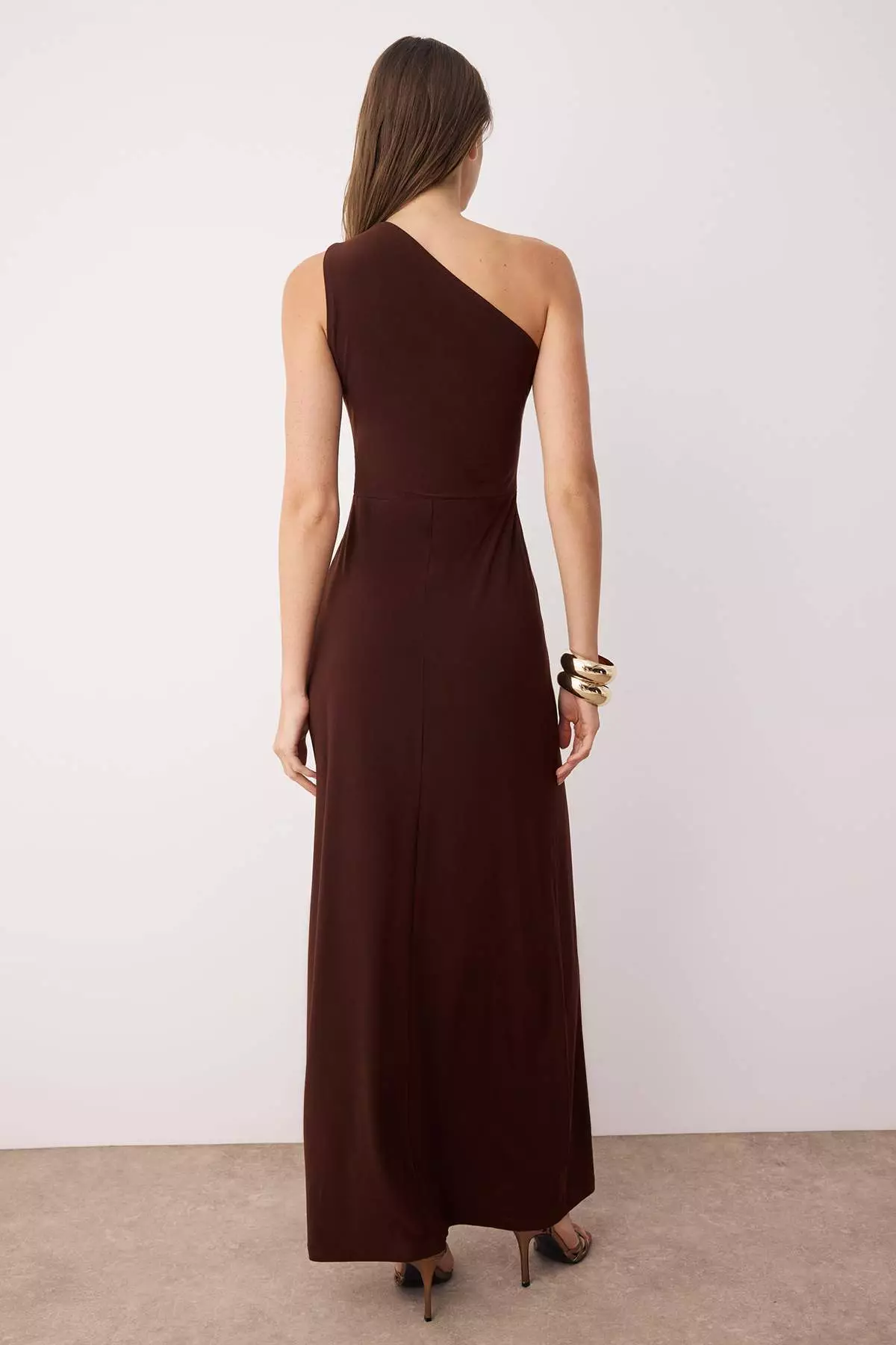 Brown Body Fitting Accessory Detail Knitted Long Stylish Evening Dress