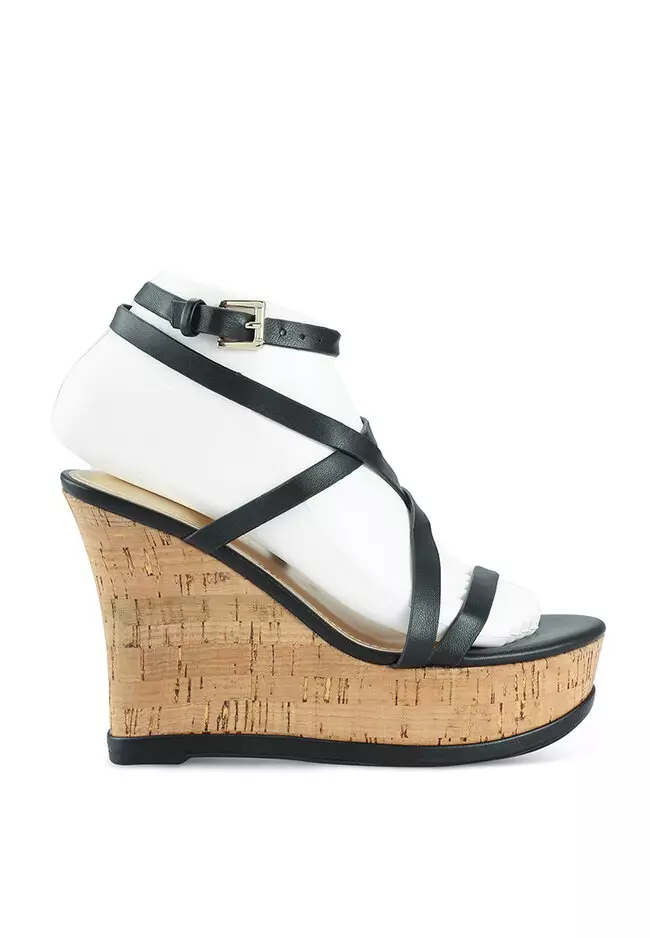 Guess white wedge sandals discount