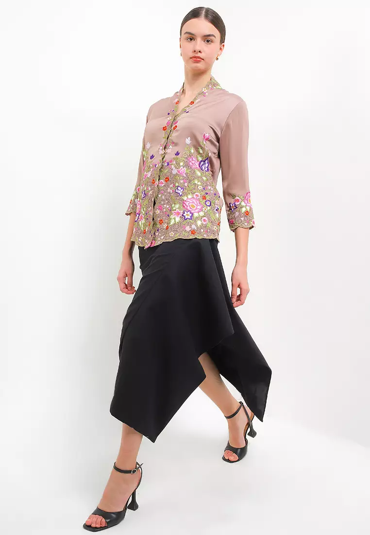 Embroidery-Manual Kebaya 7/8-Sleeve>Floral