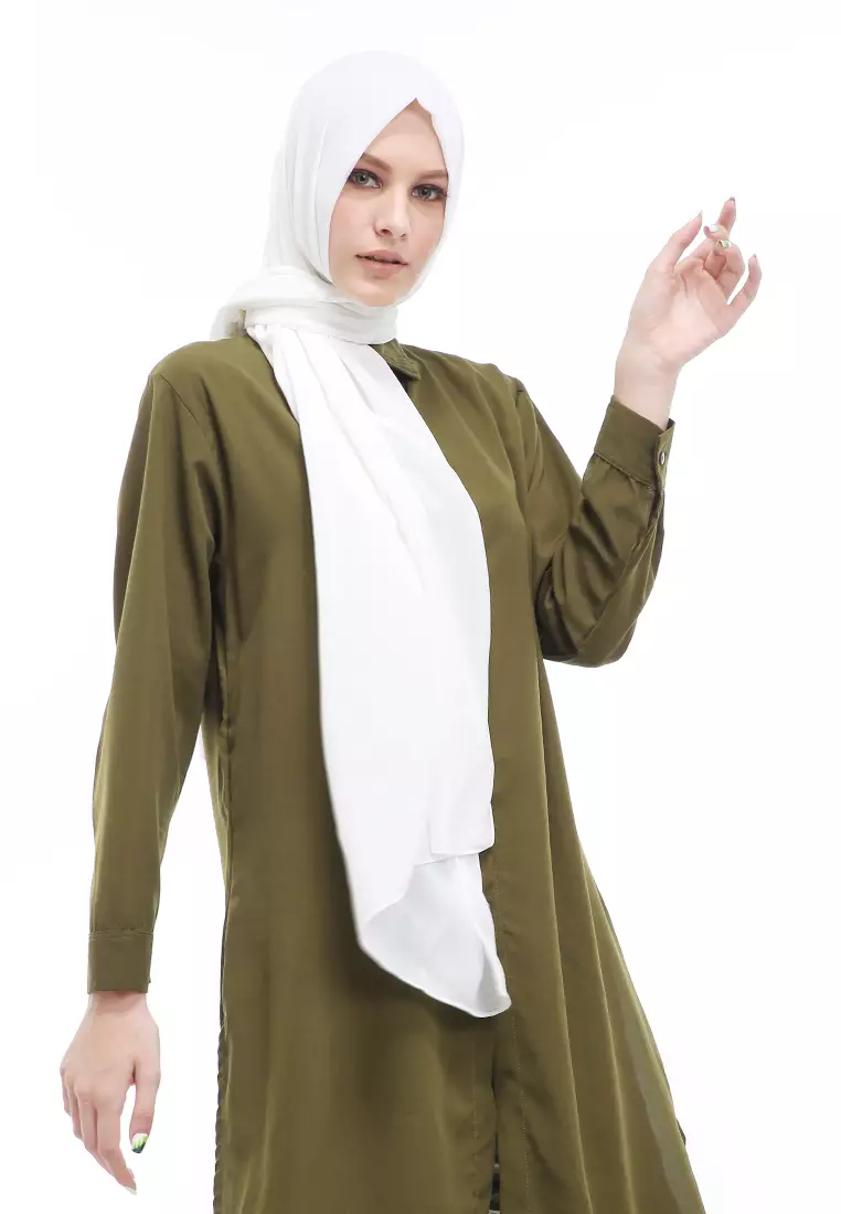 Sakilah Hijab Pashmina Ceruty Baby Doll Wanita Polos Relaxed Fit - Broken White