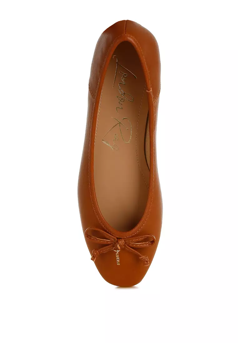 Faux Leather Casual Ballerinas in Tan