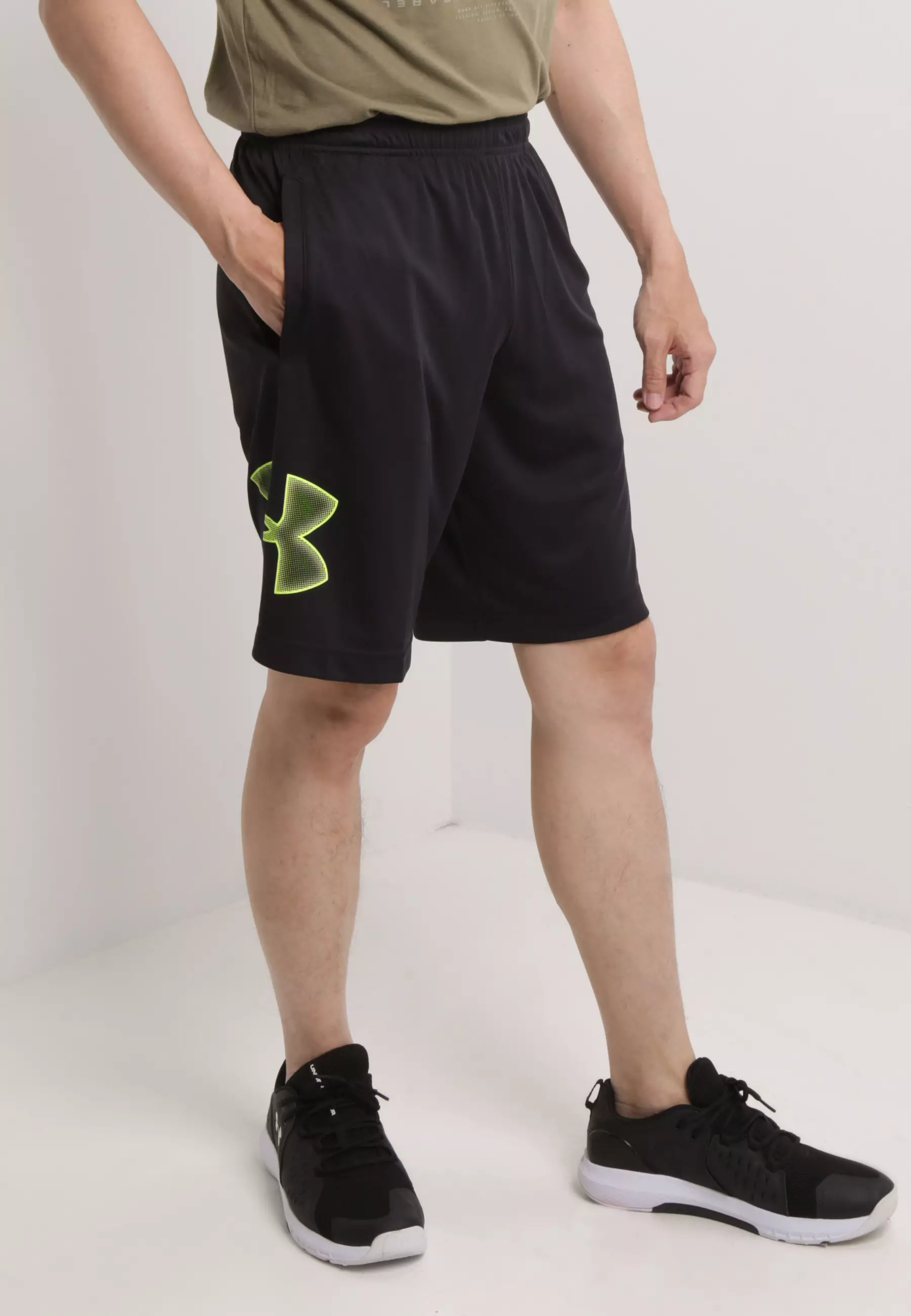 Ua tech graphic short hot sale